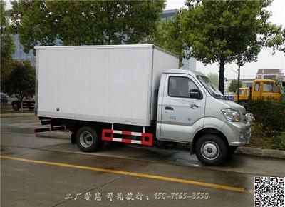 東營冷凍車改裝廠 專業冷藏車改裝服務，聯系電話15071658550